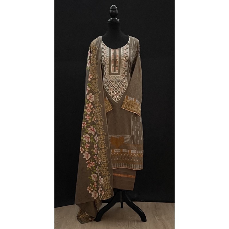 3pcs Salwar Kameez SIZE 54 (BC183A) 3pcs Salwar Kameez SIZE 54 (BC183A)